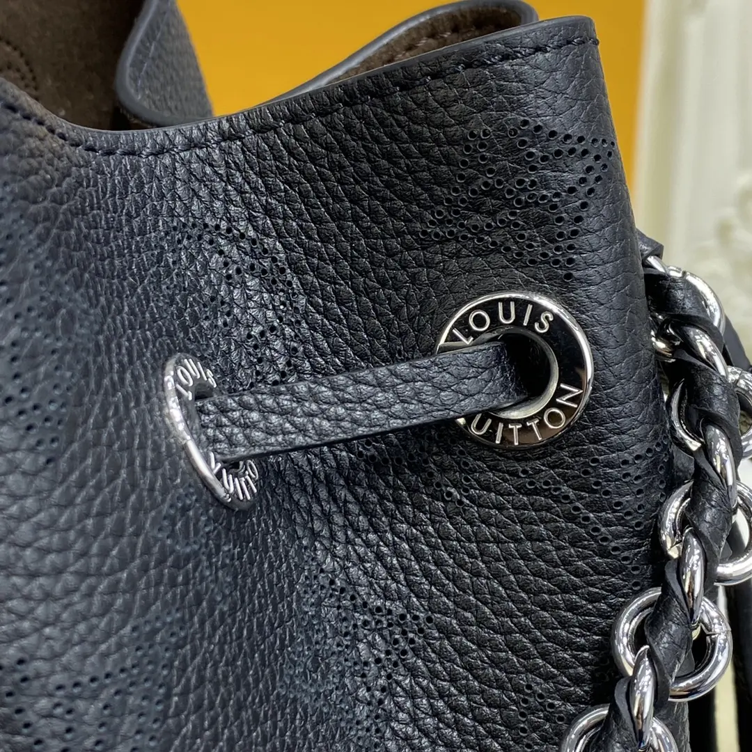 mahina calf bella tote bag m59200 6