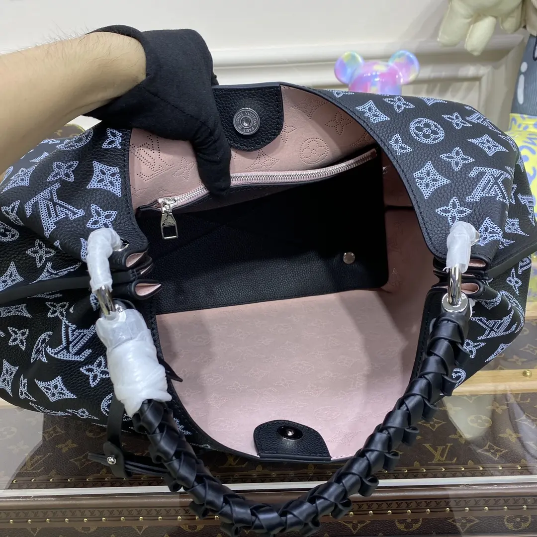 mahina carmel hobo bag m21299 10