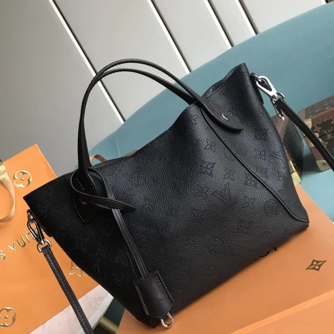 mahina leather hina pm black m54350 3