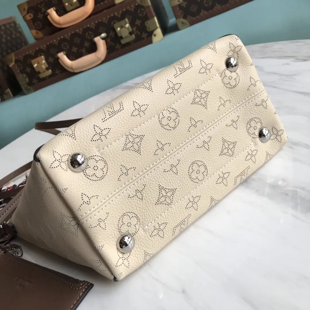 mahina leather hina pm creme beige m51950 6