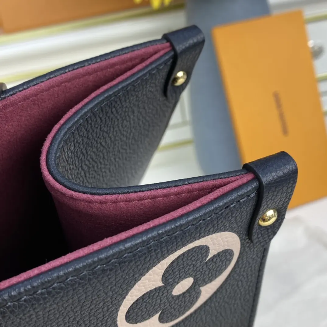 medium bicolor monogram onthego mm black beige m45495 8