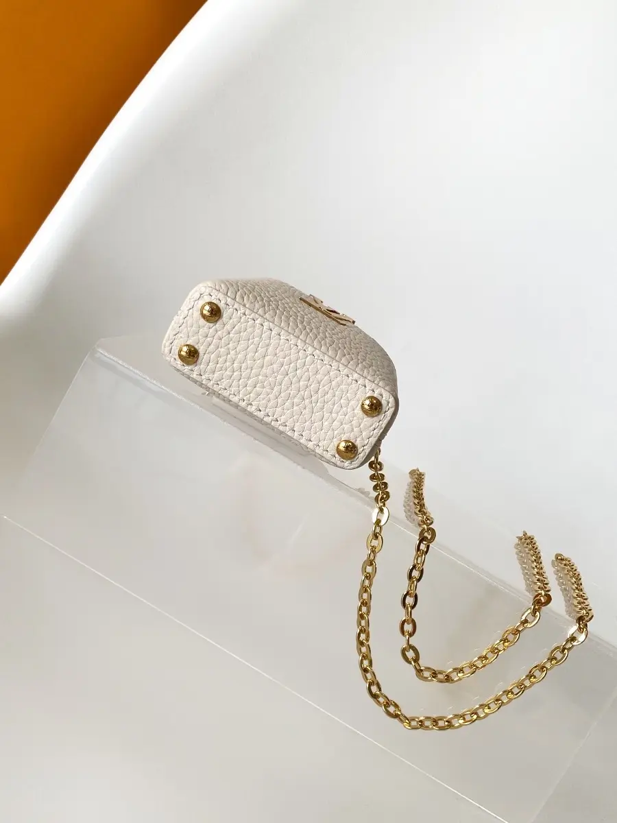 micro bag capucines m02132 7