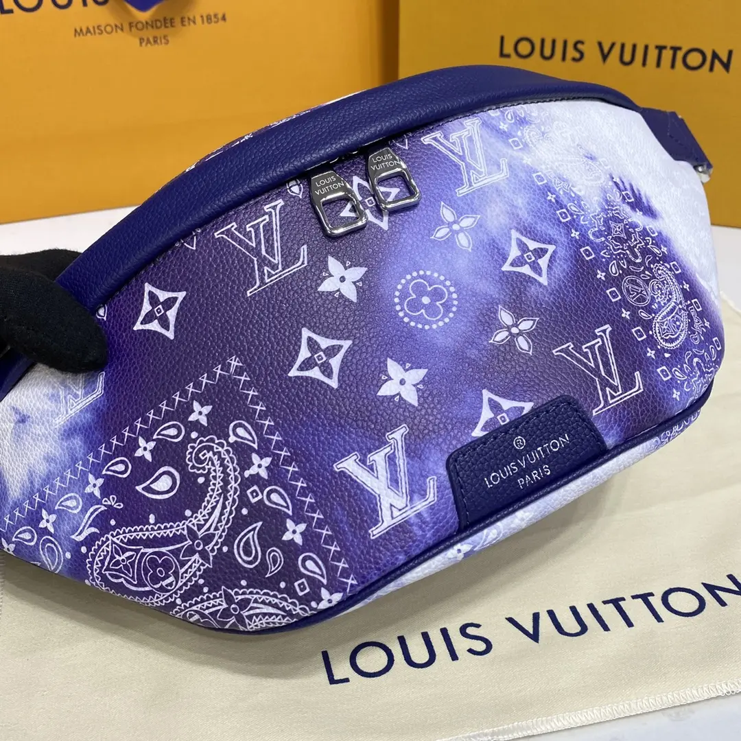 monogram bandanae discovery bumbag pm m20587 4