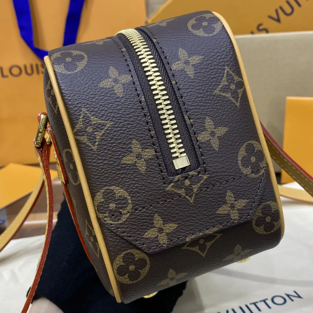 monogram canvas cite handbag m46321 6
