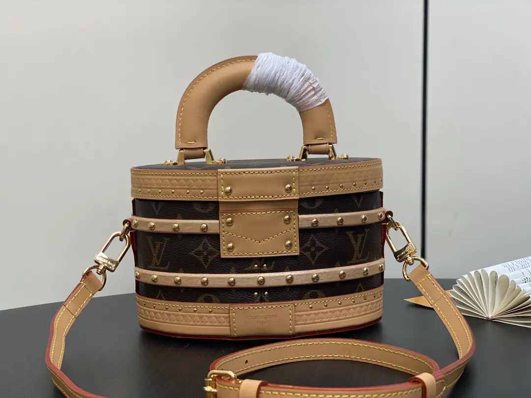 monogram canvas ellis handbag m24843 13