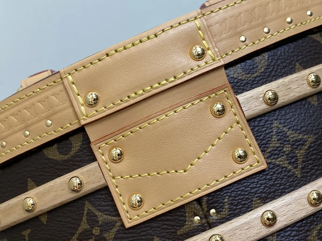 monogram canvas ellis handbag m24843 3