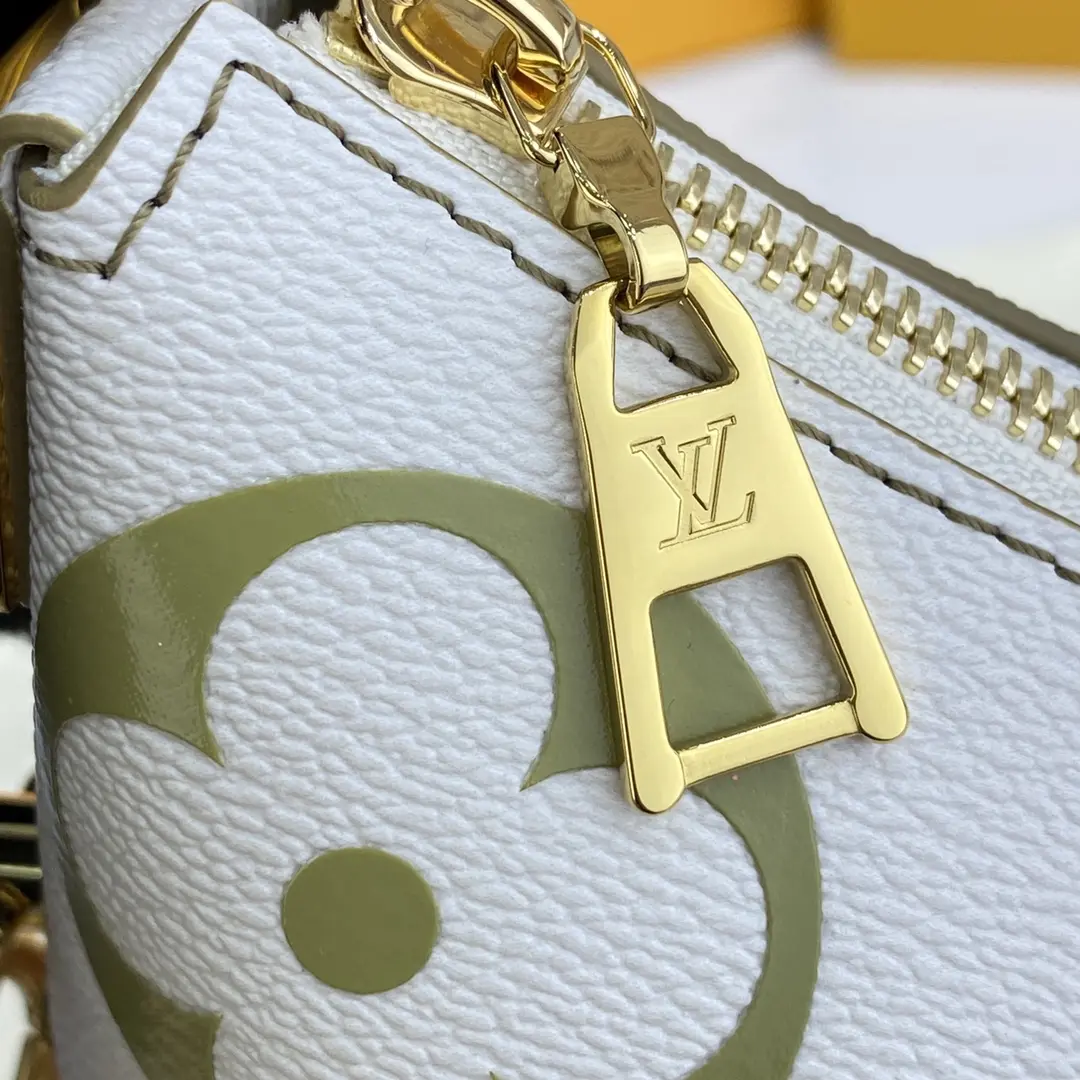 monogram canvas marshmallow pm handbag m59861 10