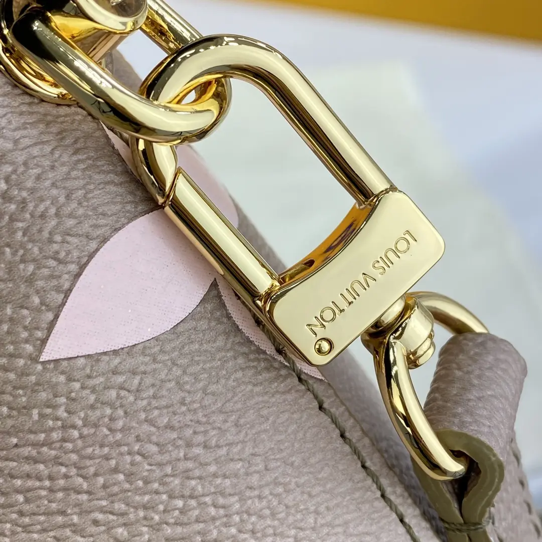 monogram canvas marshmallow pm handbag m59861 8