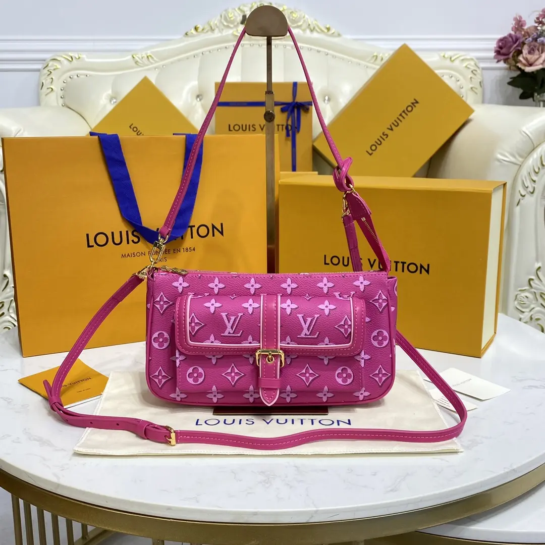 monogram canvas maxi multi pochette accessoires handbag m46161 2 monogram canvas maxi multi pochette accessoires handbag m46161 2