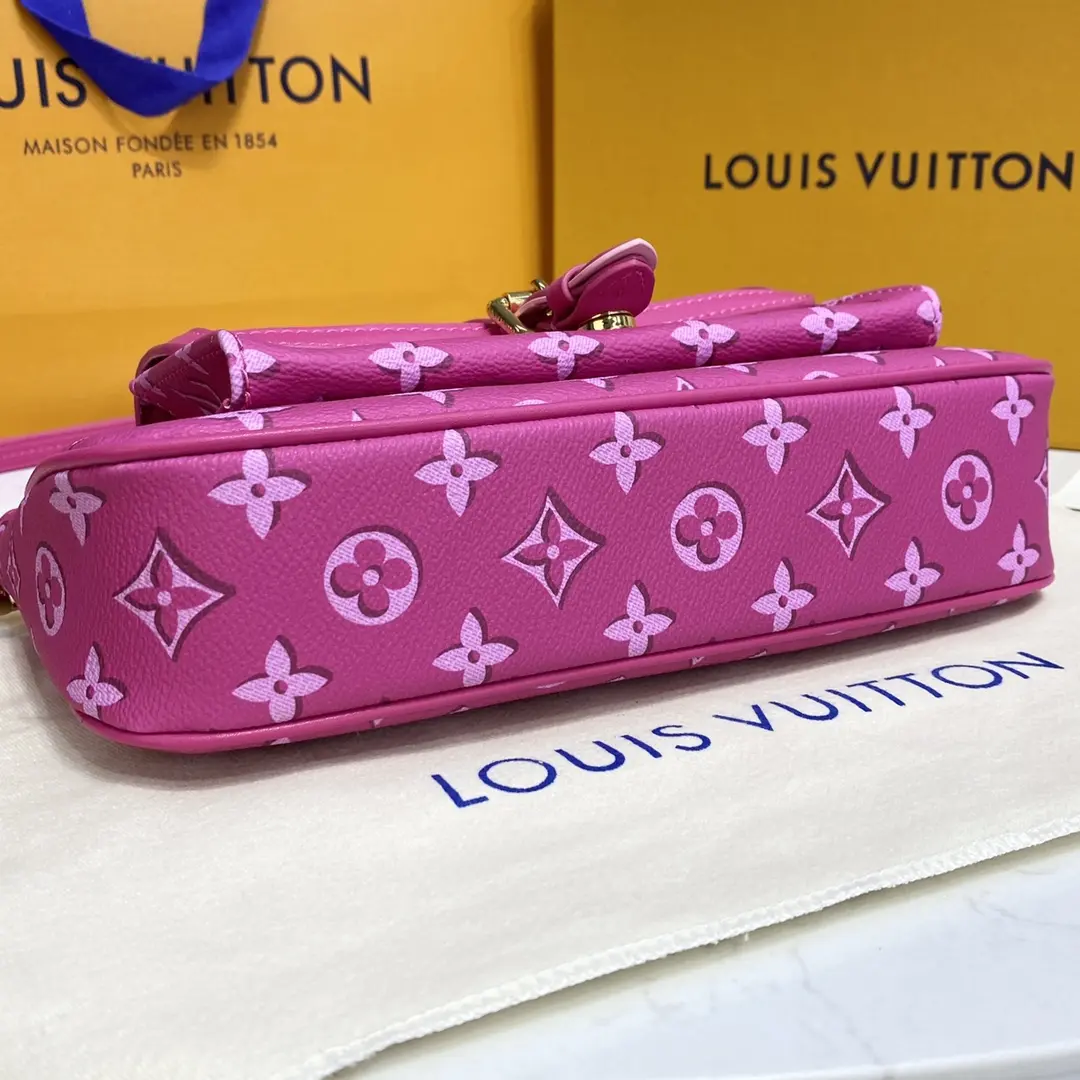 monogram canvas maxi multi pochette accessoires handbag m46161 5 monogram canvas maxi multi pochette accessoires handbag m46161 5