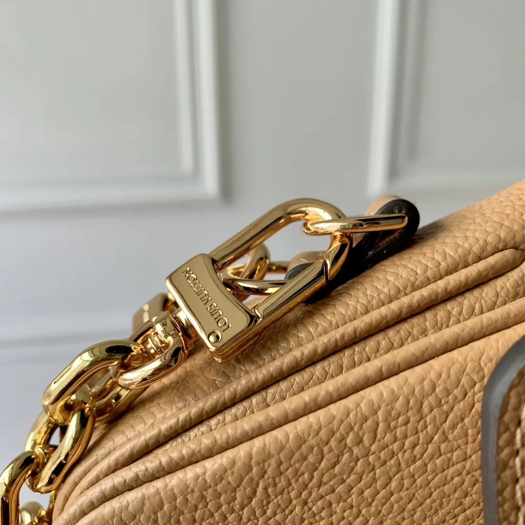 monogram canvas pochette metis east west bag m12735 2