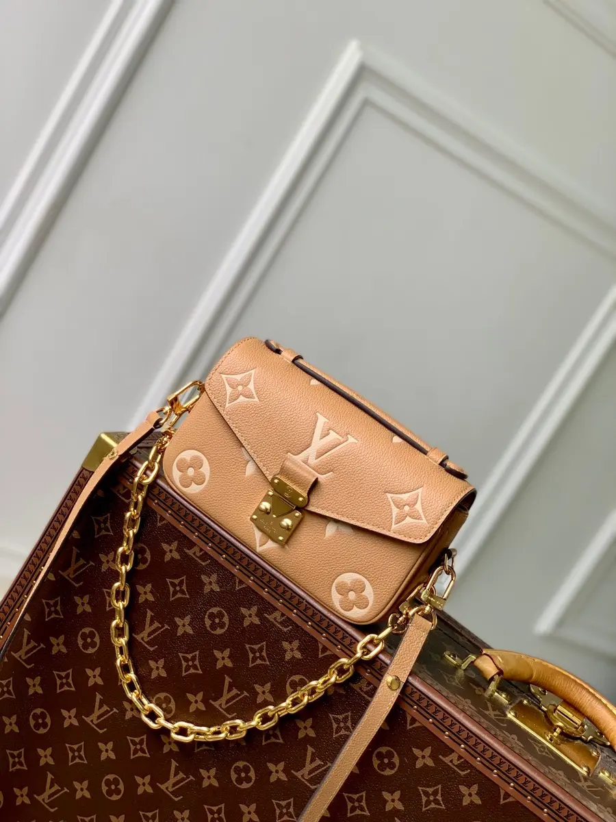monogram canvas pochette metis east west bag m12735 3