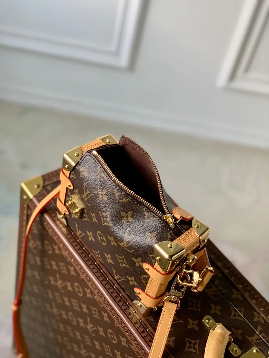 monogram canvas side trunk pm handbag m46815 4