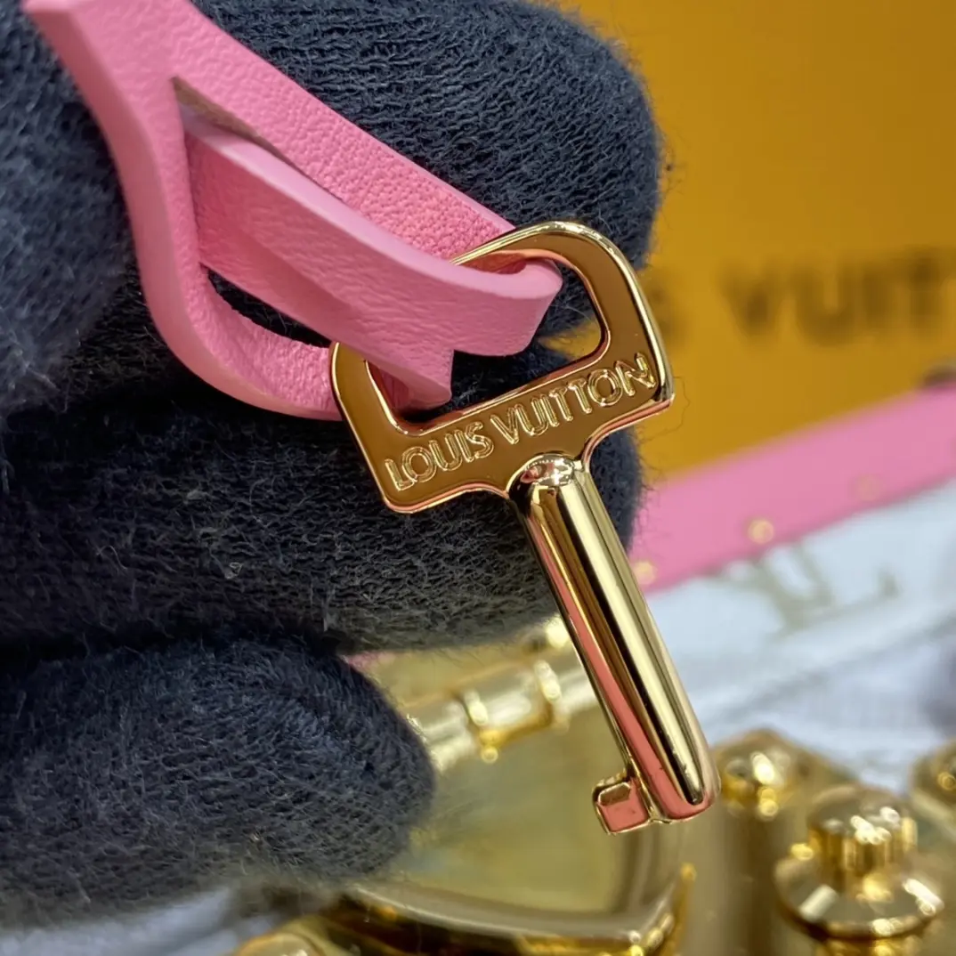 monogram coated coffret tresor 20 valisette tresor pink m45673 pink 9 monogram coated coffret tresor 20 valisette tresor pink m45673 pink 9