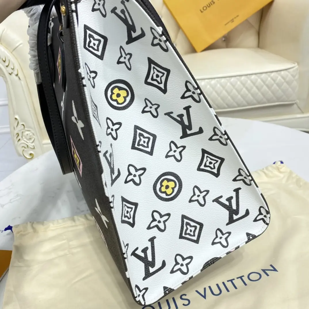 monogram coated onthego gm tote bag m45815 2 monogram coated onthego gm tote bag m45815 2
