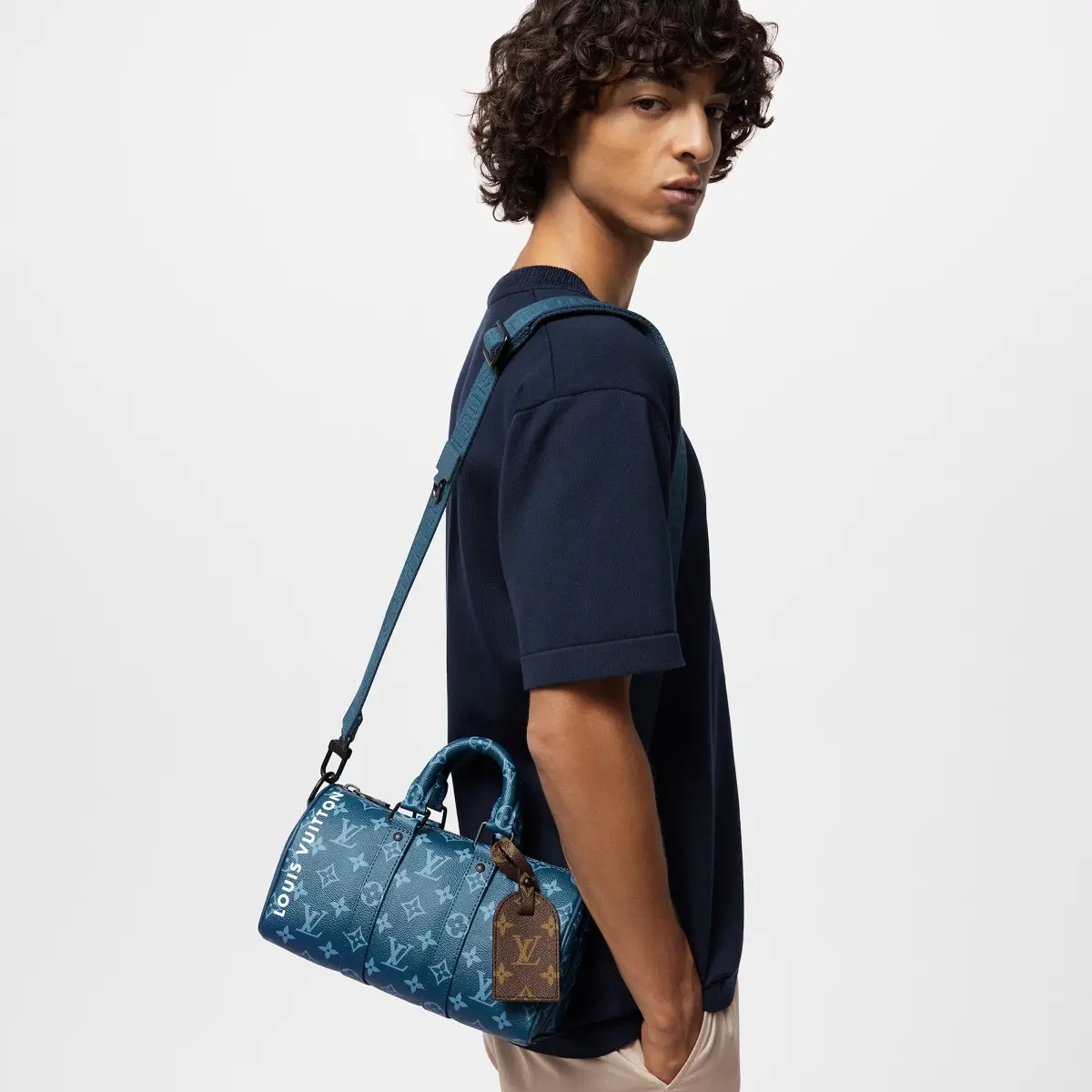 monogram denim keepall bandouliere 25 m46803 3