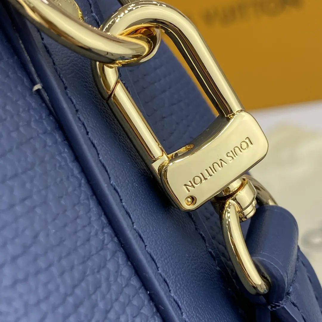 monogram drip keepall xs m81011 2