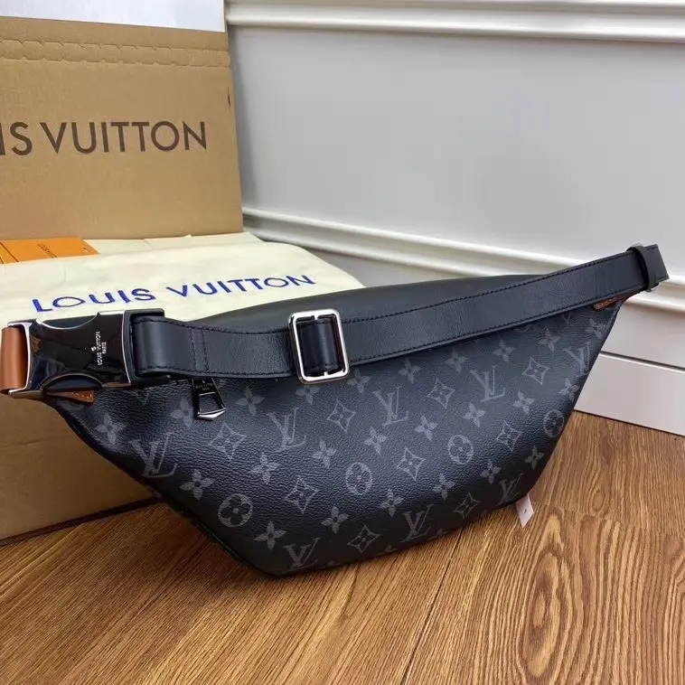 monogram eclipse discovery bumbag m45220 4
