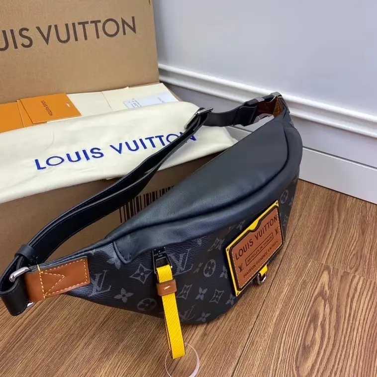 monogram eclipse discovery bumbag m45220 5