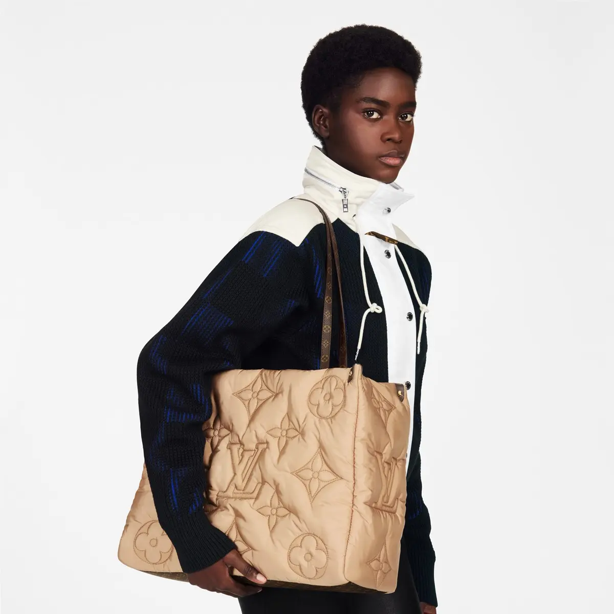monogram econyl onthego gm tote bag m59007 3