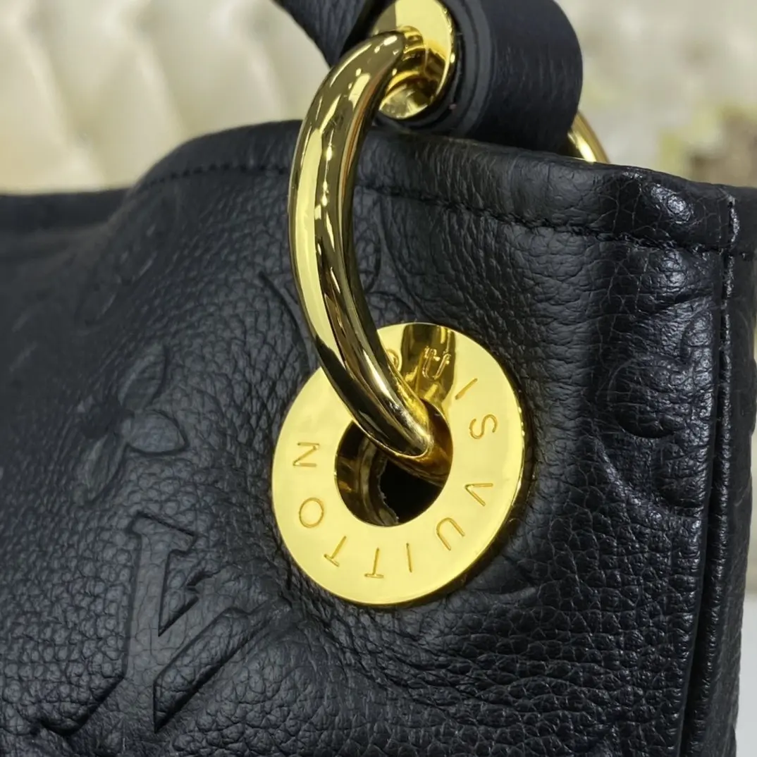 monogram empreinte artsy mm black m41066 9 monogram empreinte artsy mm black m41066 9