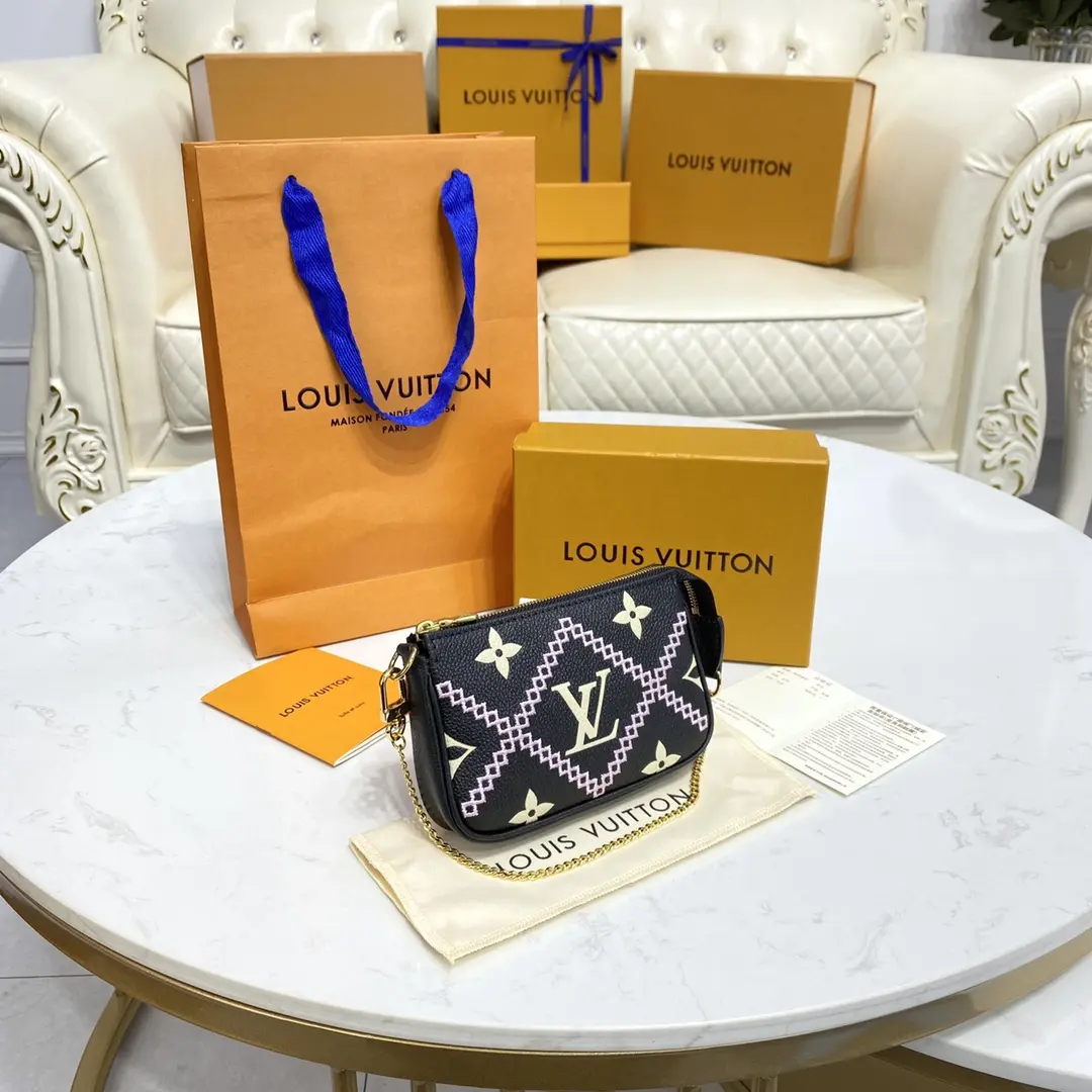 monogram empreinte broderies mini pochette accessoires black m81140 black 3 monogram empreinte broderies mini pochette accessoires black m81140 black 3