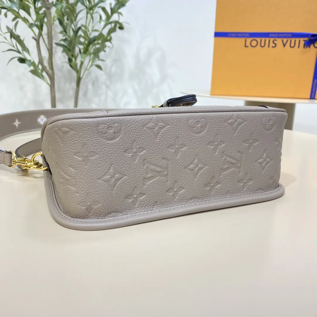 monogram empreinte diane satchel m46583 5