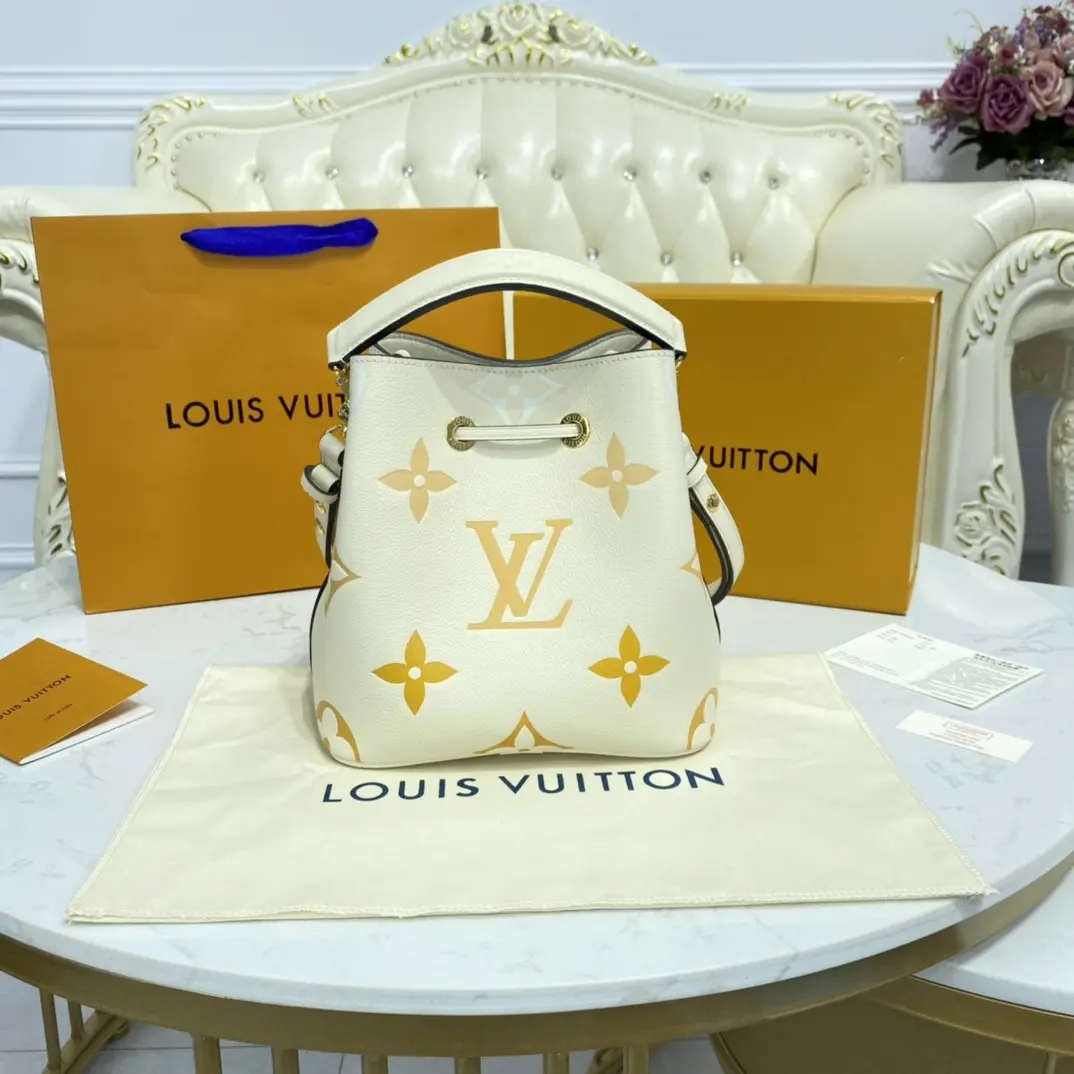 monogram empreinte neonoe bb bucket bag cream m45716 5