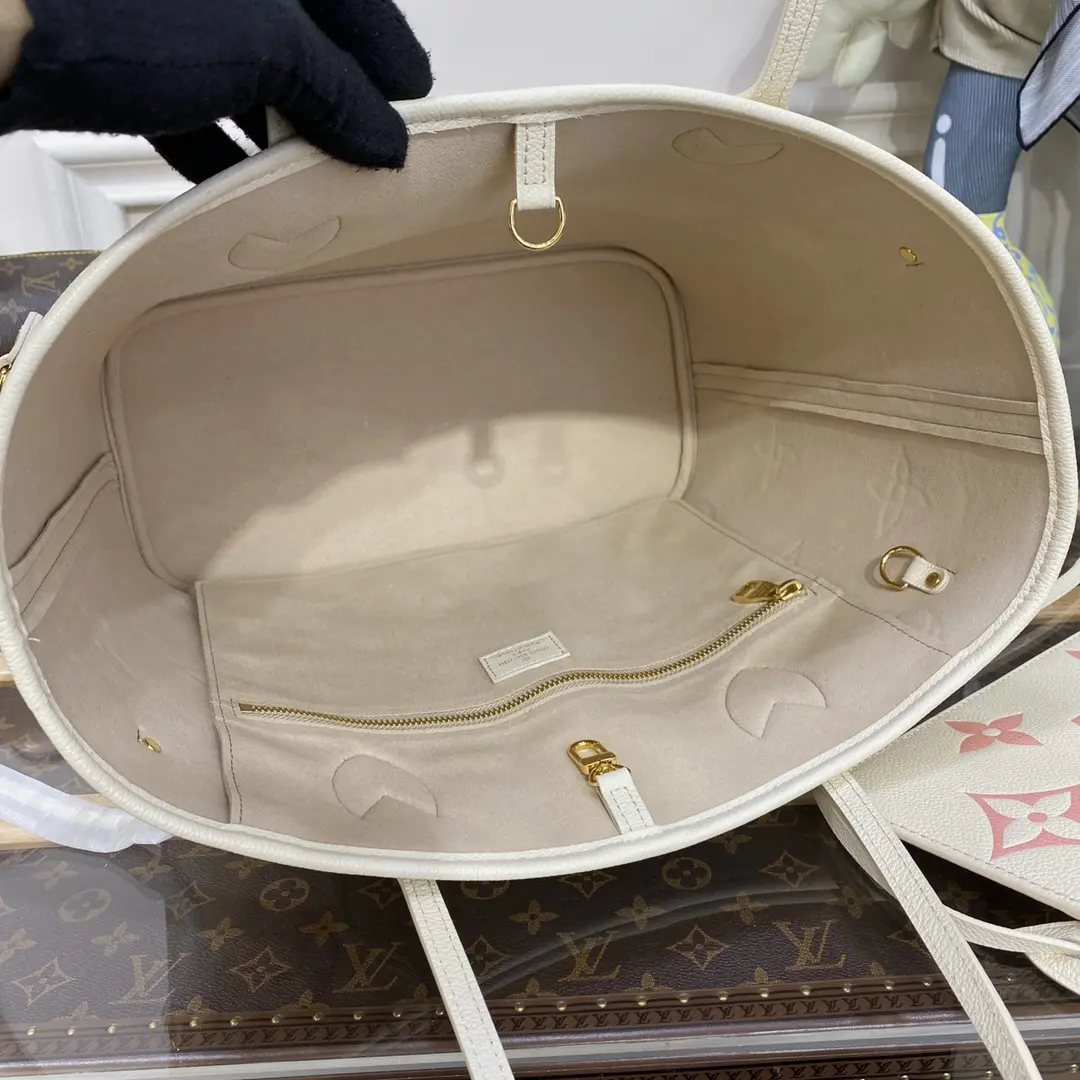 monogram empreinte neverfull mm tote m21579 4