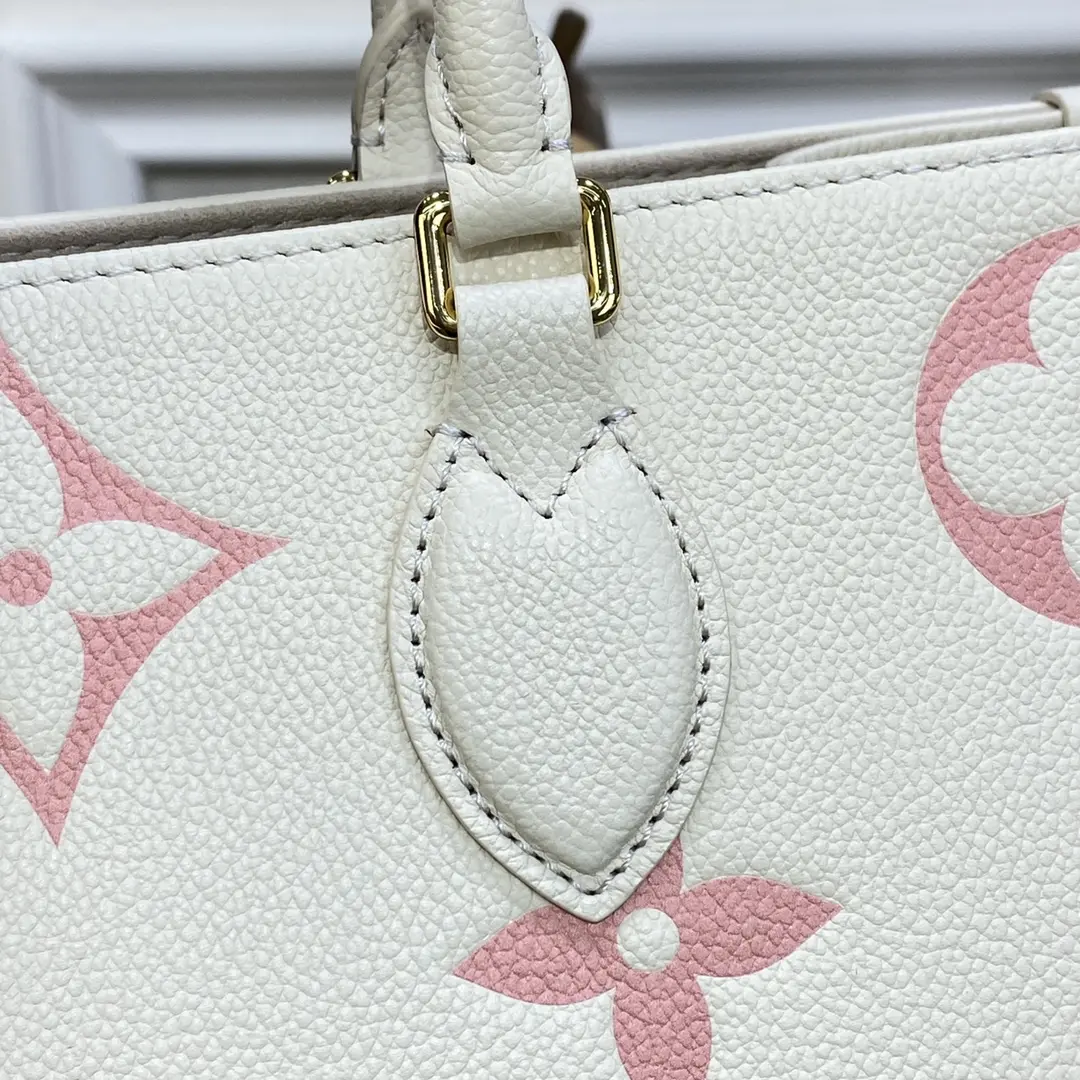 monogram empreinte onthego mm m21575 4 monogram empreinte onthego mm m21575 4