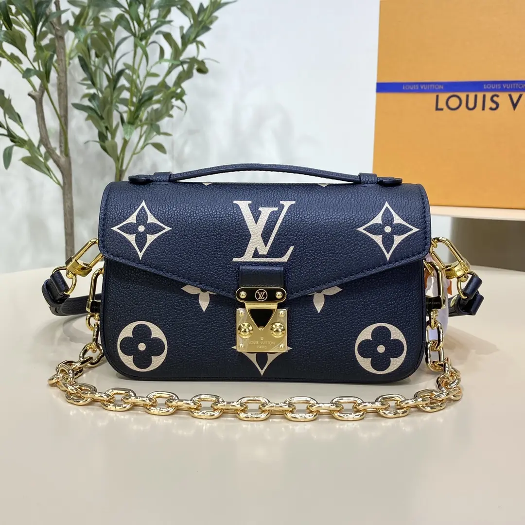 monogram empreinte pochette metis east west m46596 2