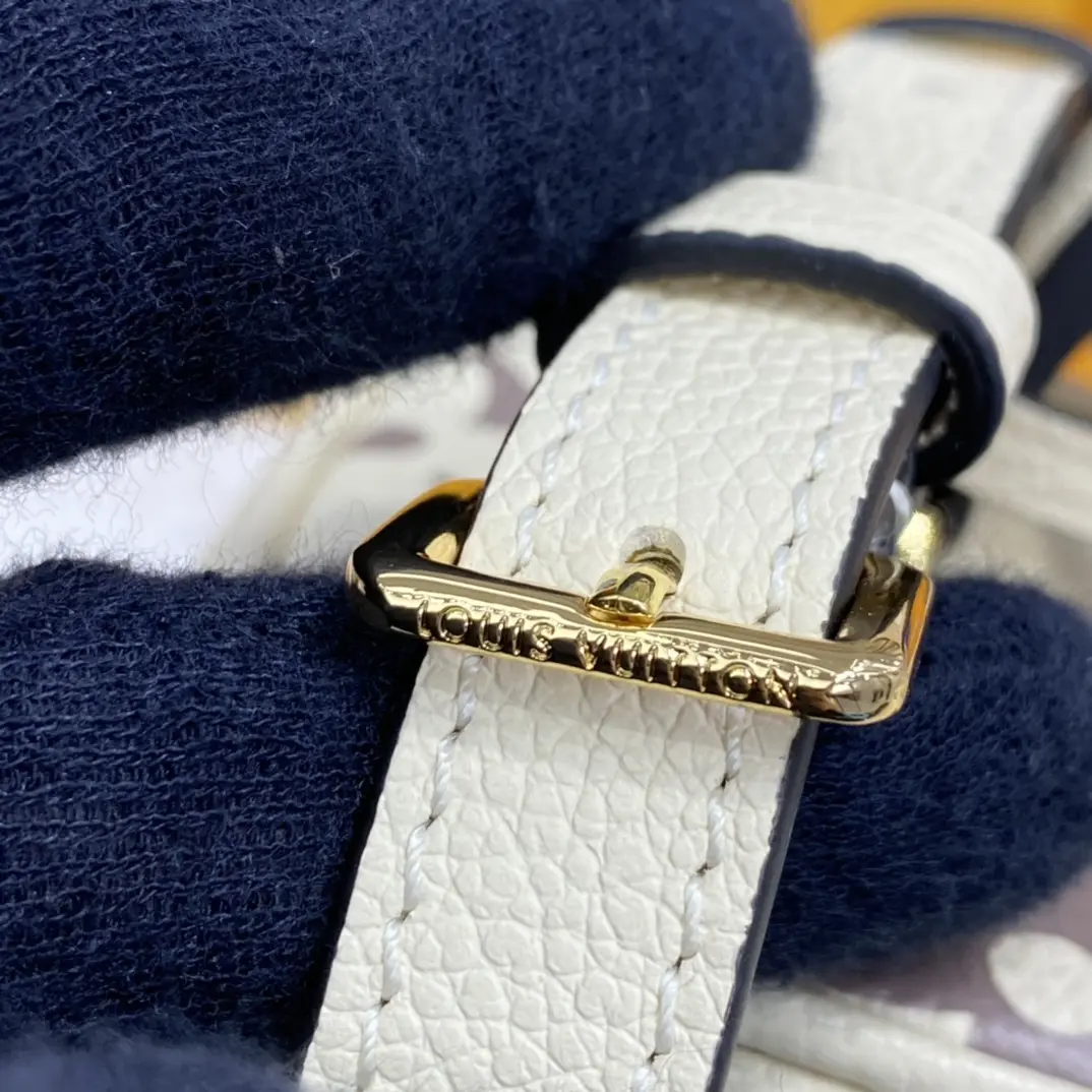 monogram empreinte vanity pm cream m45599 2
