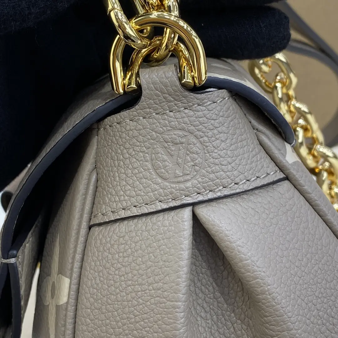 monogram favorite bag m45836 6