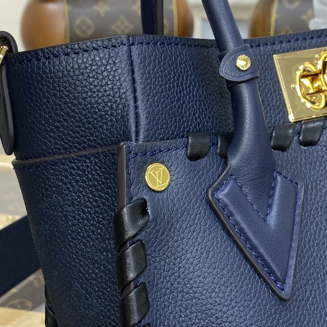 monogram flowers on my side mm bag m21569 6