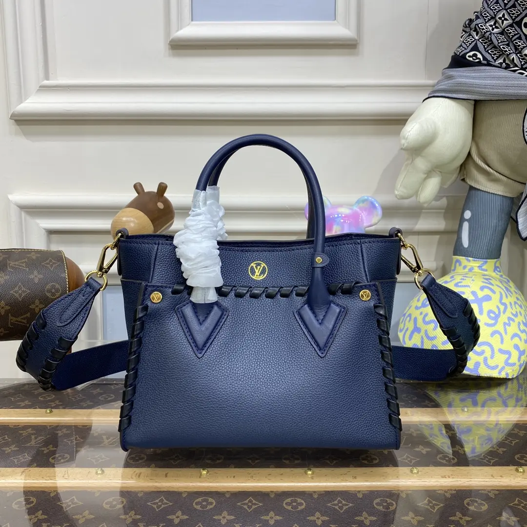 monogram flowers on my side pm bag m21568 2