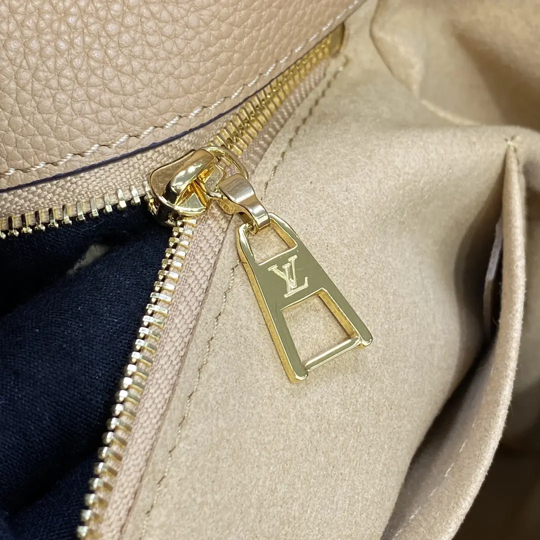 monogram flowers on my side pm bag m21585 9