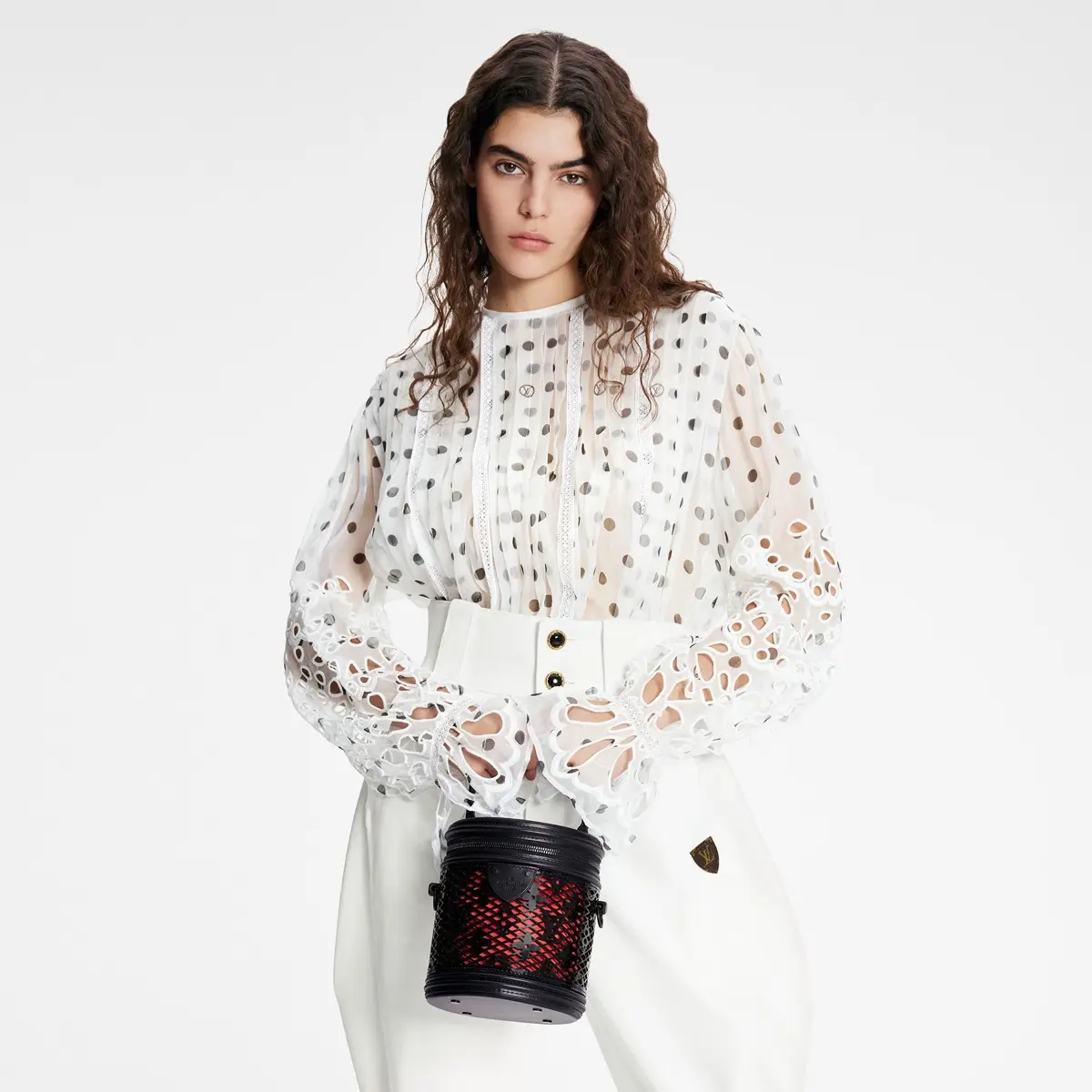 monogram lace bucket pm bag m20363 2
