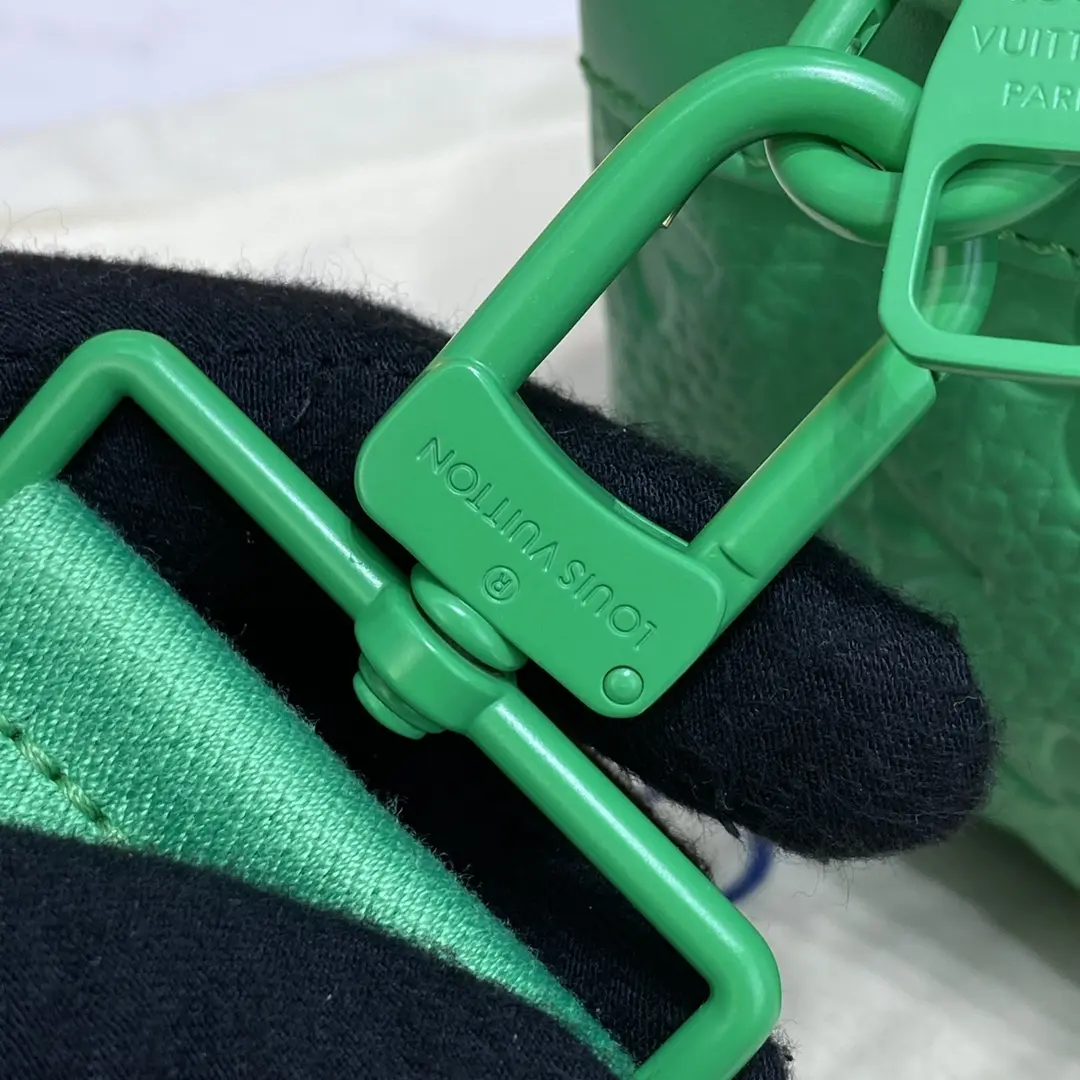 monogram macassar s lock messenger green m20904 green 6
