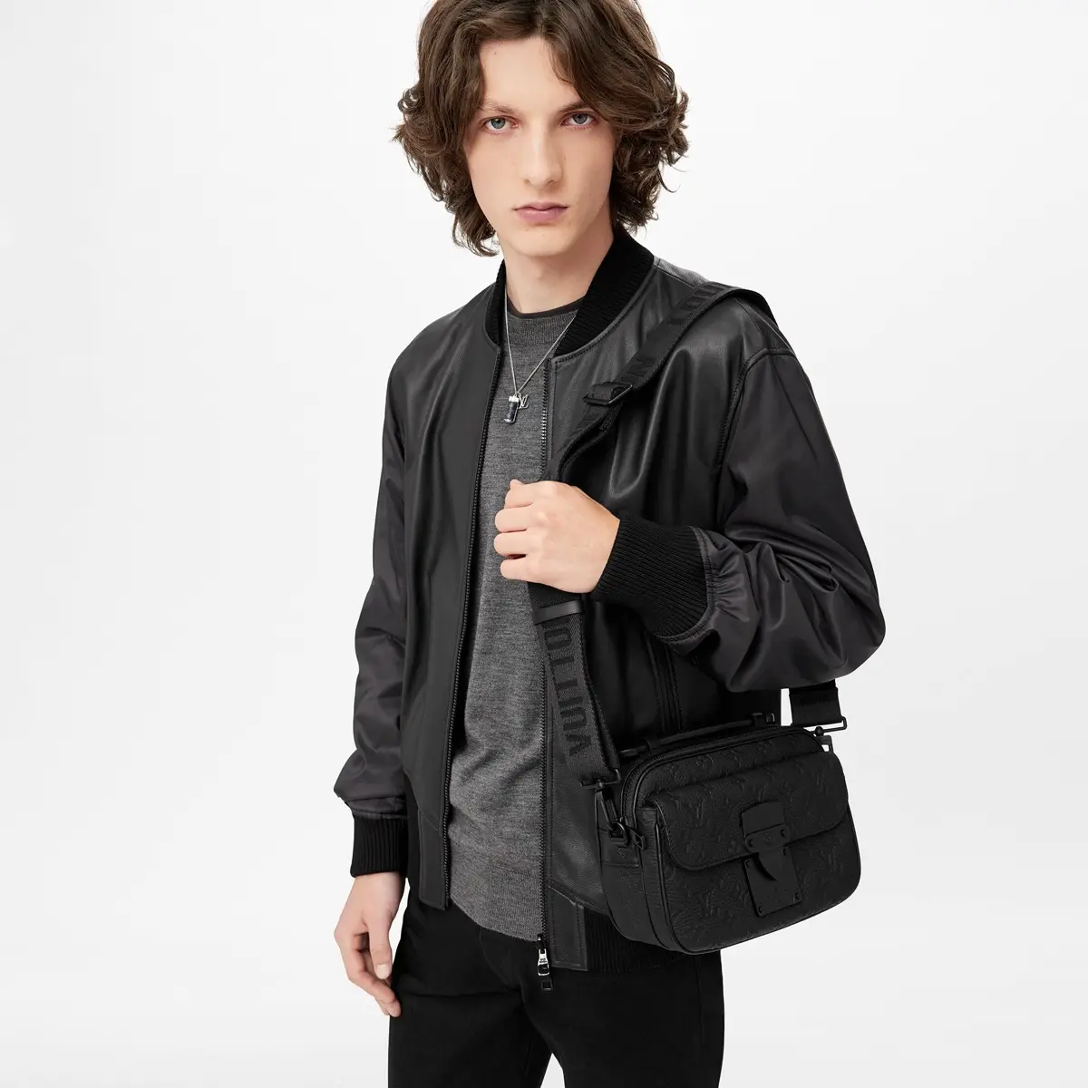 monogram macassar s lock messenger m58489 2