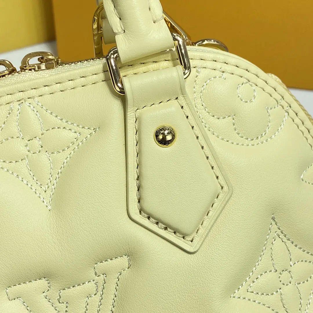 monogram motif alma bb bag m59821 5