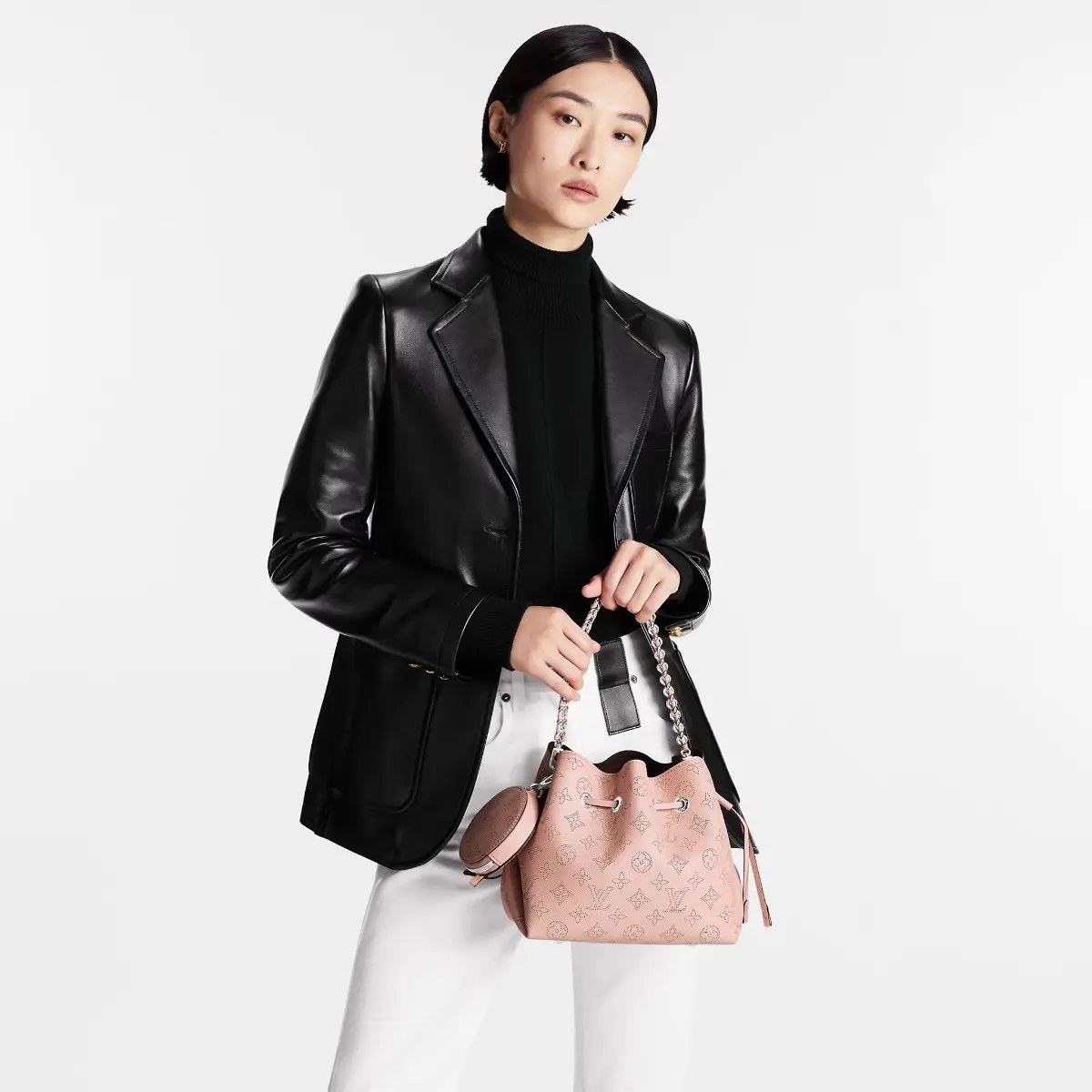 monogram motif bella bucket bag pink m57068 4