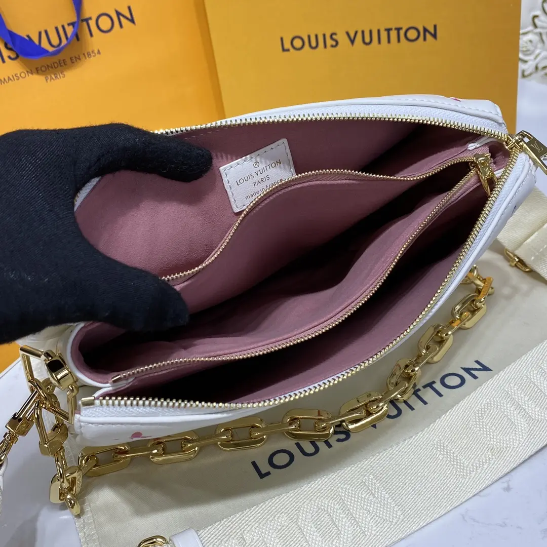 monogram motif coussin pm handbag m21209 4