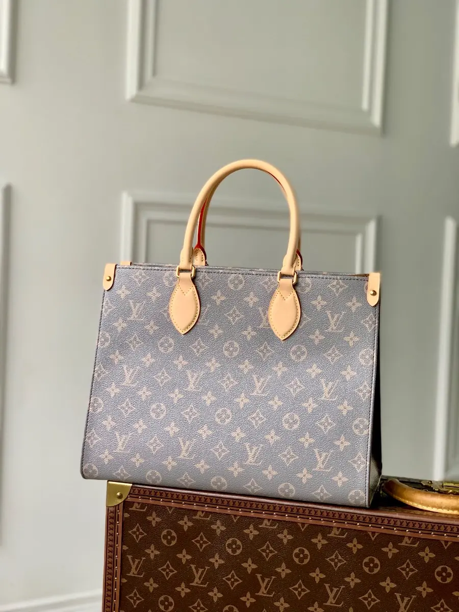 monogram onthego pm tote bag m12415 2