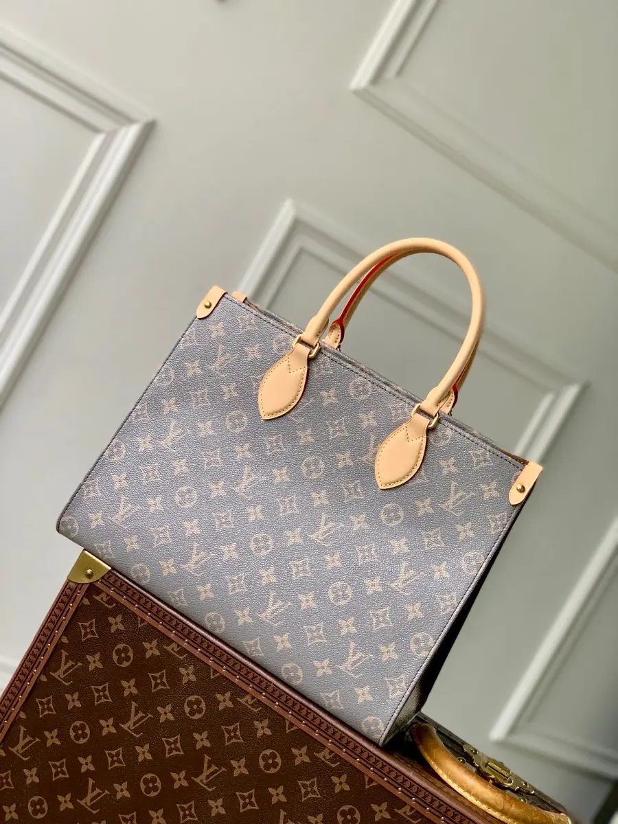 monogram onthego pm tote bag m12415 7