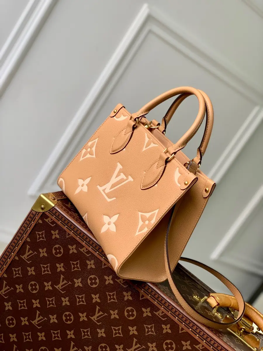 monogram onthego pm tote bag m12513 4