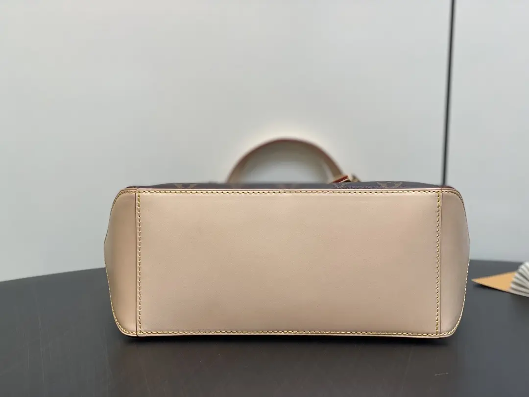 monogram piano handbag m12095 4