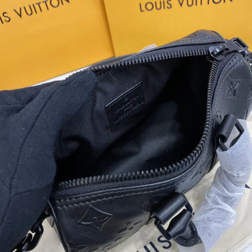 monogram seal keepall xs black m57960 4