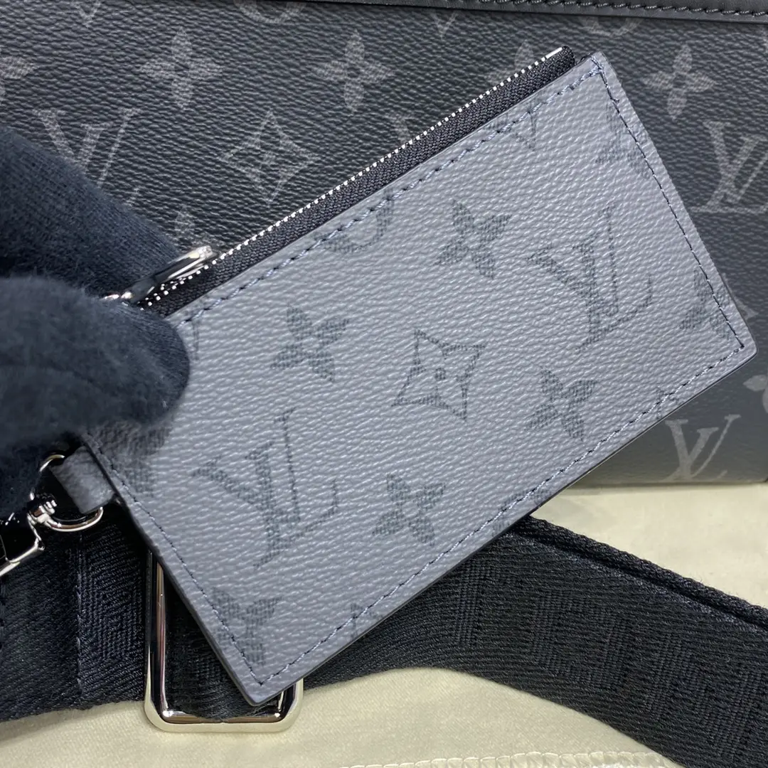 monogram shadow gaston wearable wallet m81115 2