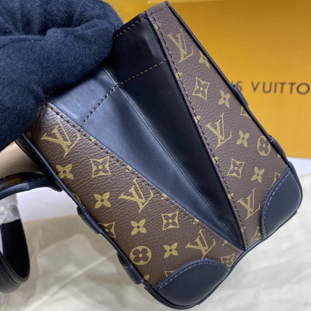 monogram trianon pm m45908 2 monogram trianon pm m45908 2