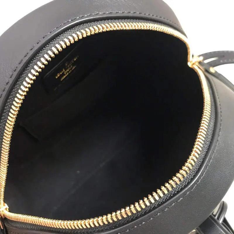 monogram vernis boite chapeau souple m53999 6 monogram vernis boite chapeau souple m53999 6